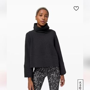 Lululemon Retreat Yourself Pullover
